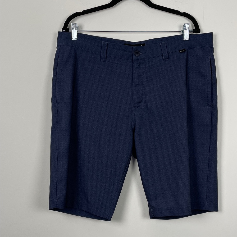 Travis Mathew Flat Front Tech Chino Golf Performance Men's 38 Navy Blue Shorts